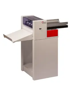 Produktfotografie einer Industriemaschine zur Papierverarbeitung auf weißem Hintergrund – Ulrich Roth Businessfotografie