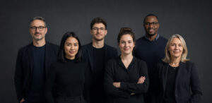 KI generierte Mitarbeiterportraits im einheitlichen Corporate Look als Beispiel für Businessfotografie im Unternehmen